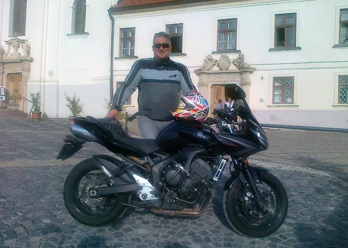 בית הארחה Zsofia Panzio